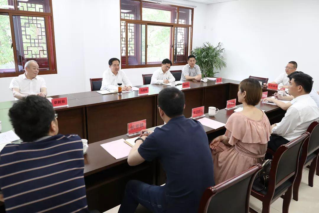 英雄见惯也平常,循循善诱最理想指什么生肖请全面2释义、解释与落实、实时解答解释落实